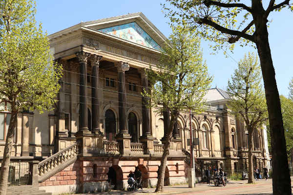 Artis ZOO, fot. Jacqueline van Kerkhof / Shutterstock.com