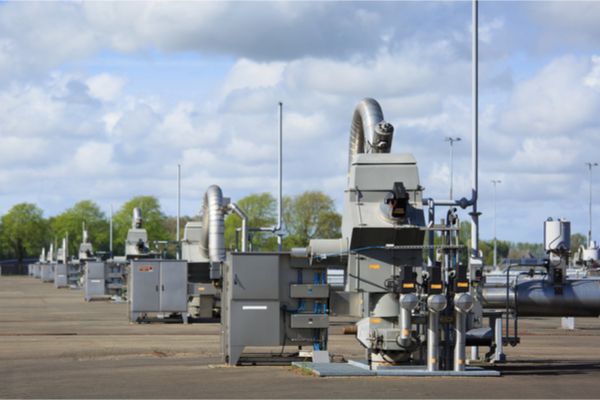 Modern equipment at a natural gas processing site in Groningen, Holland. Fot. Shutterstock