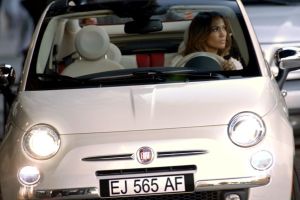 Fiat 500 i Jennifer Lopez: dwie ikony w stylu pop o swiatowej slawie - info www.niedziela.nl HOLANDIA